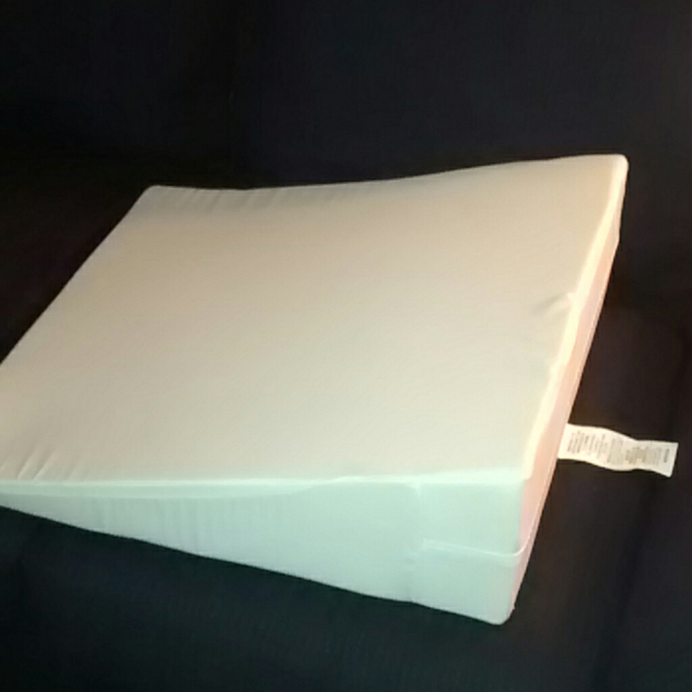 Wedge pillow